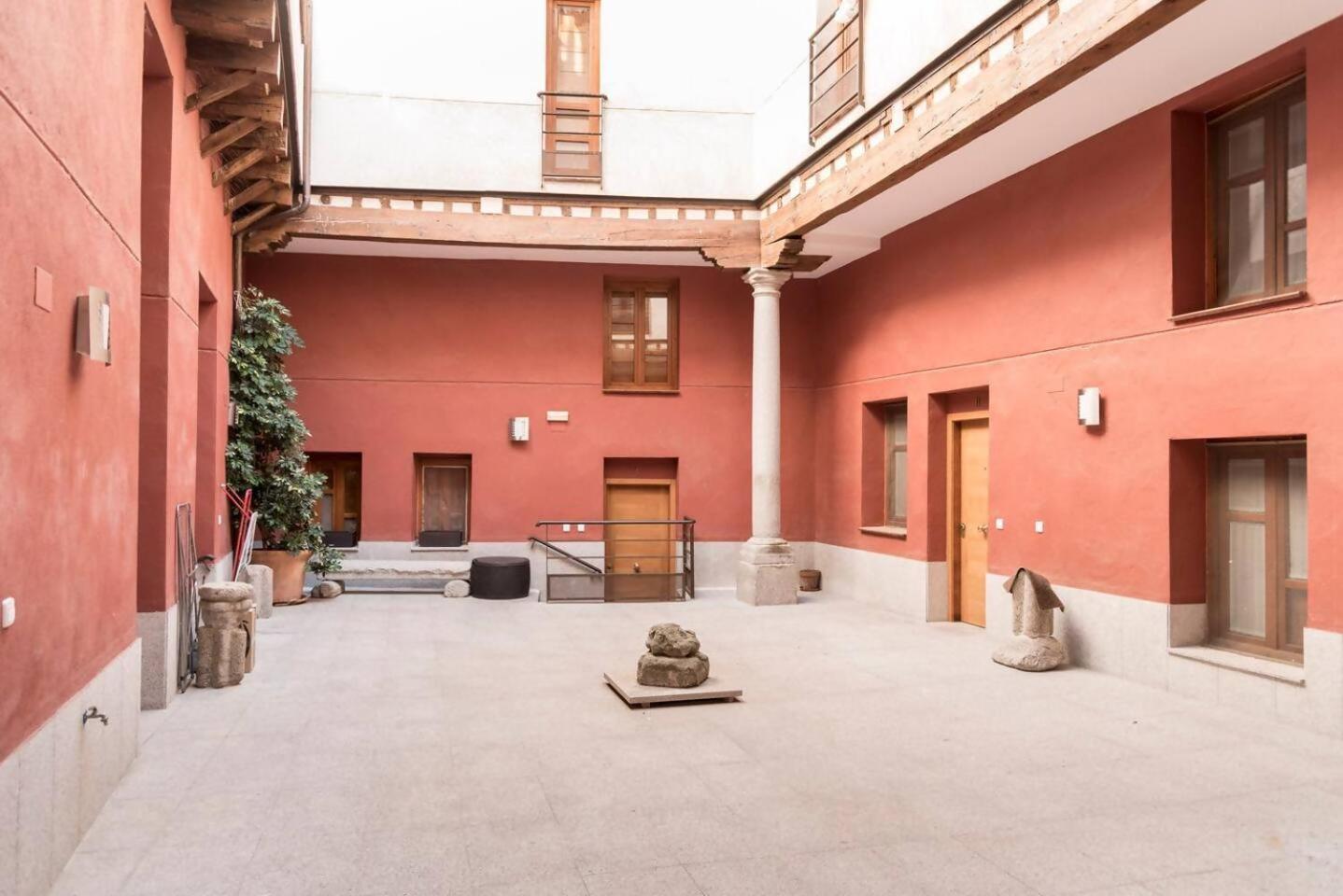 La Dama Del Jardin Del Nuncio Apartman Toledo Kültér fotó