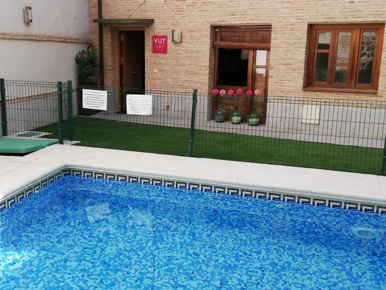 La Dama Del Jardin Del Nuncio Apartman Toledo Kültér fotó